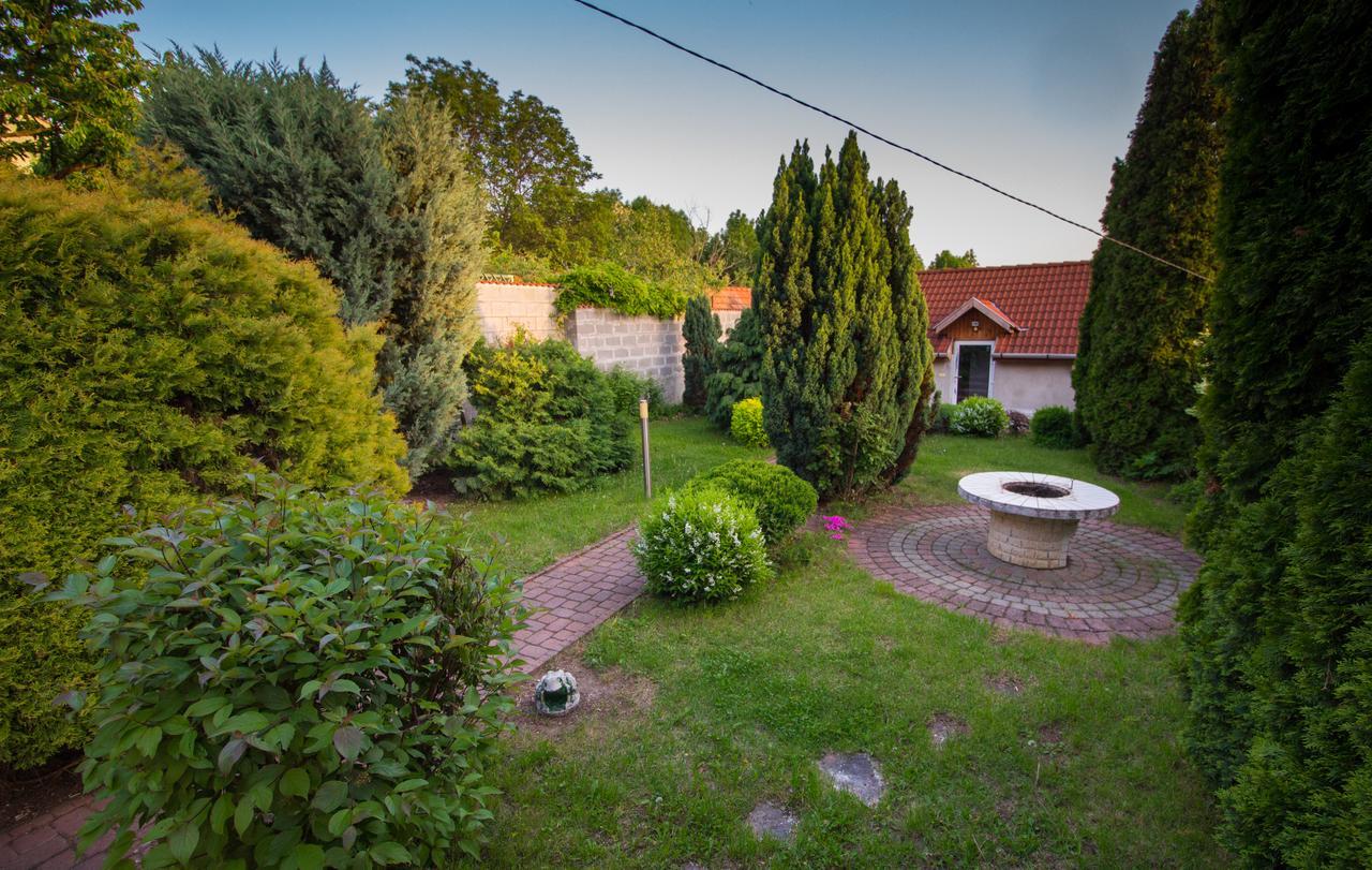 Boros Vendégház Eger Esterno foto